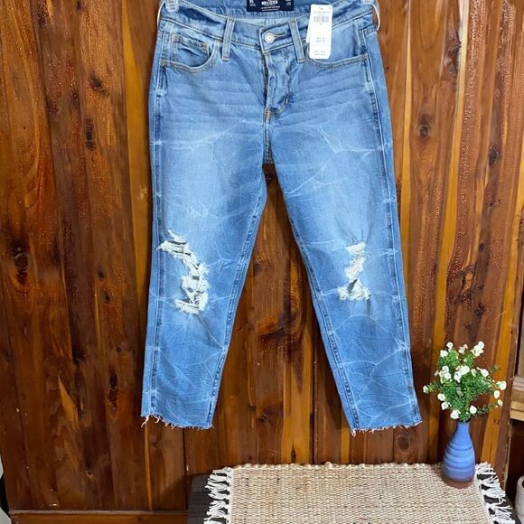 Hollister low rise crop boyfriend destroyed NWT - Picture 3 of 9